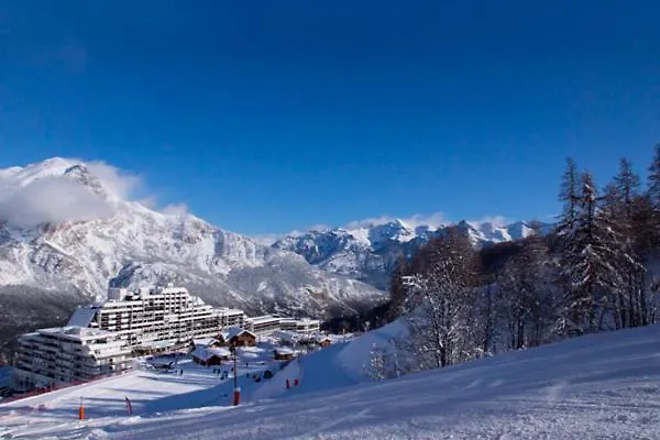 Skis Aux Pieds Station 1600 Sun Vallee Puy-Saint-Vincent